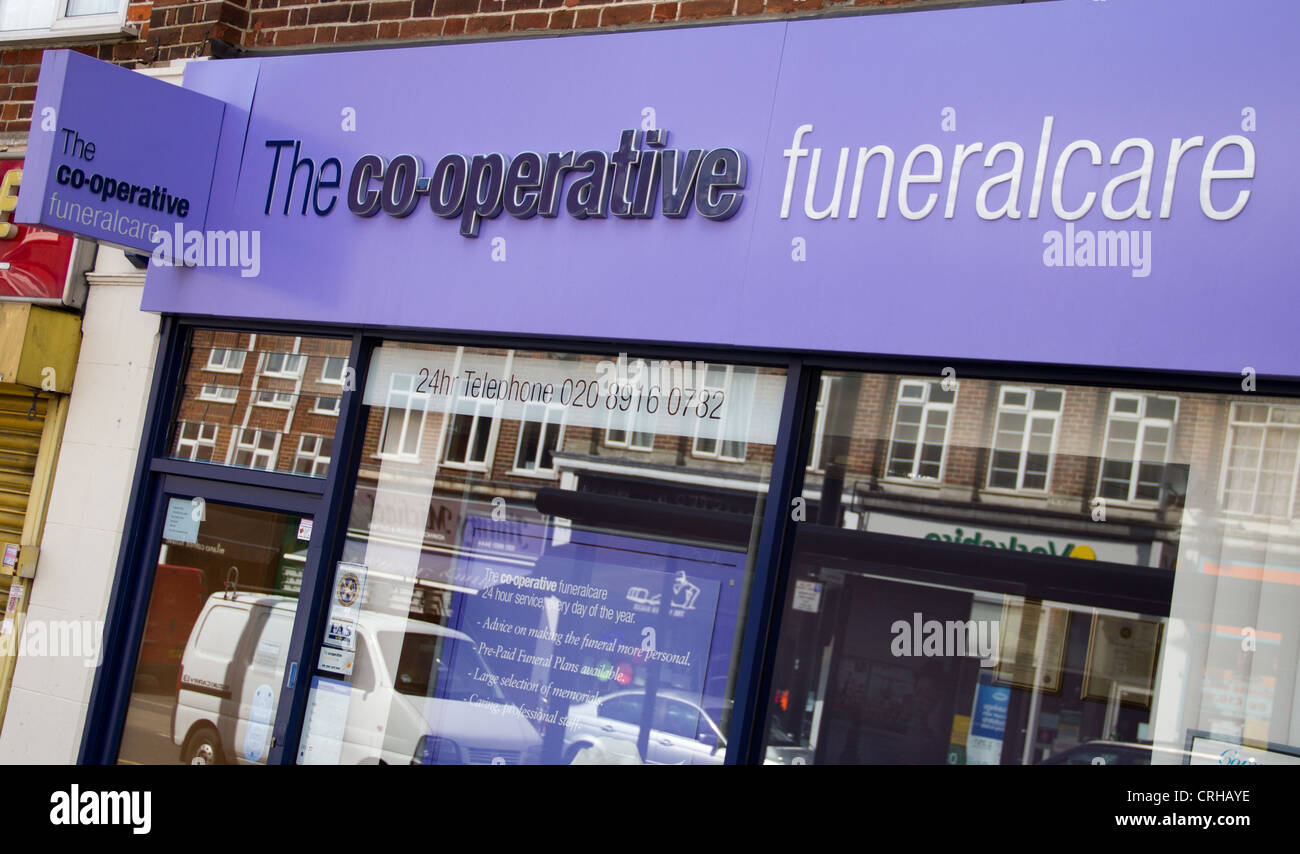 Coop funeralcare immagini e fotografie stock ad alta risoluzione Alamy