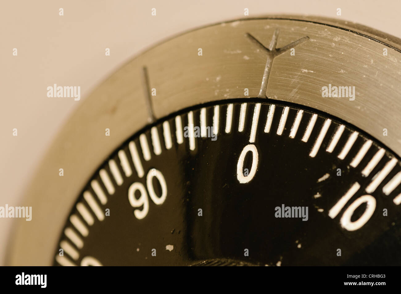 Primo piano di una serratura a combinazione su un militare in grado di fissare in modo sicuro con il quadrante è impostato a 0 Foto Stock