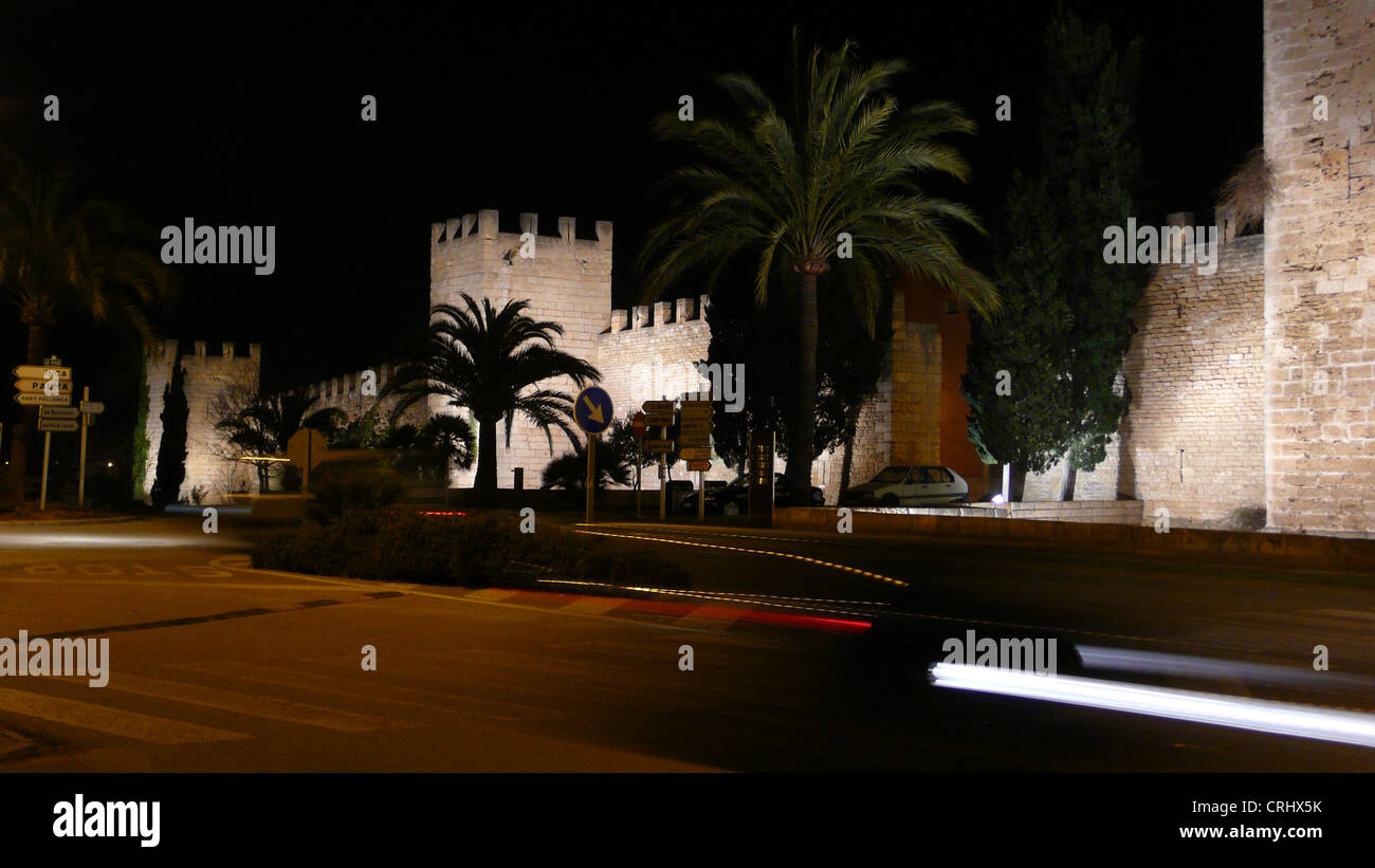 Toen muro a notte, Spagna, Balearen, Maiorca, Alcudia Foto Stock