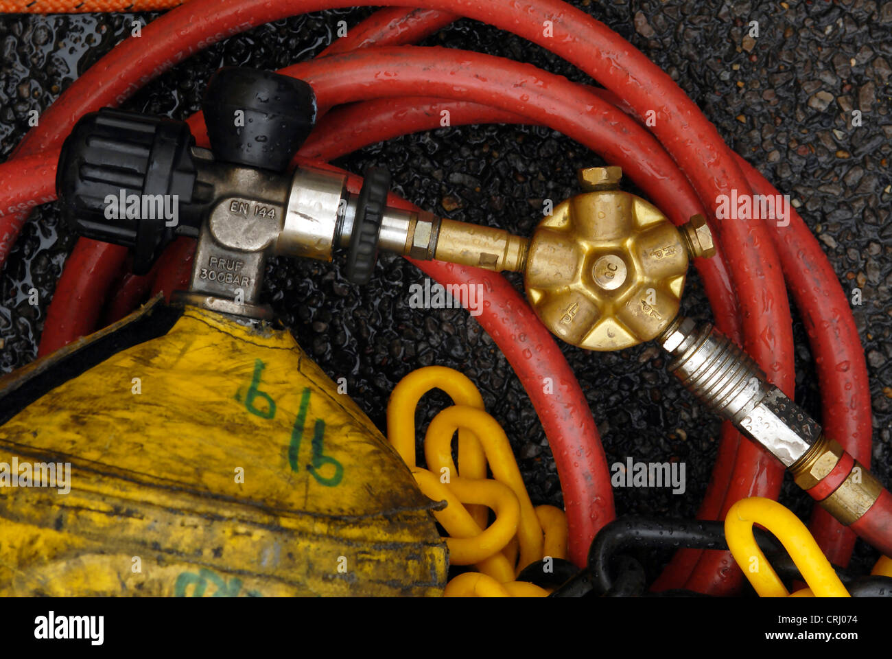 Lotta antincendio apparecchi respiratori. Foto Stock