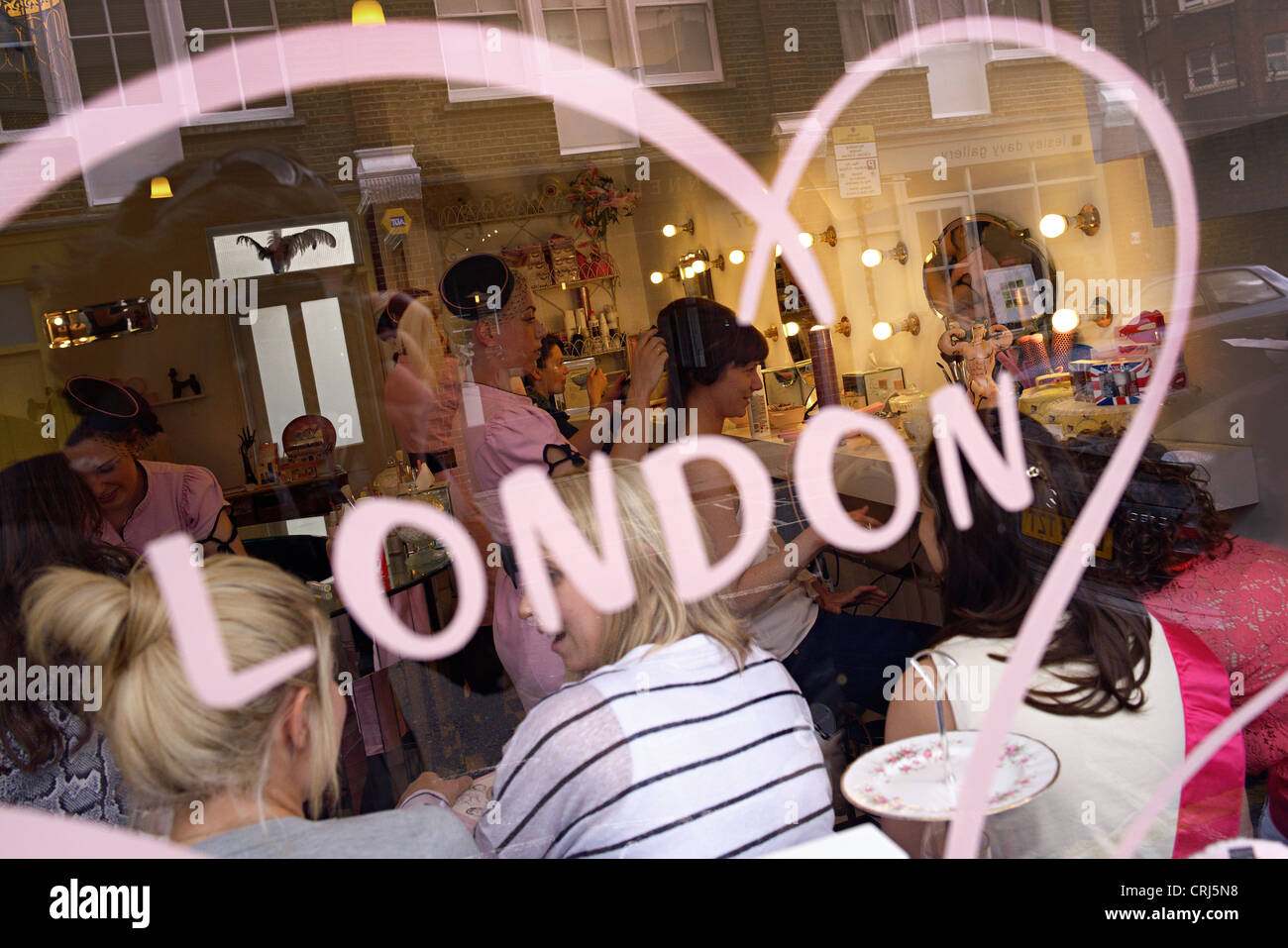 Salone di bellezza Columbia Road Londra Foto Stock