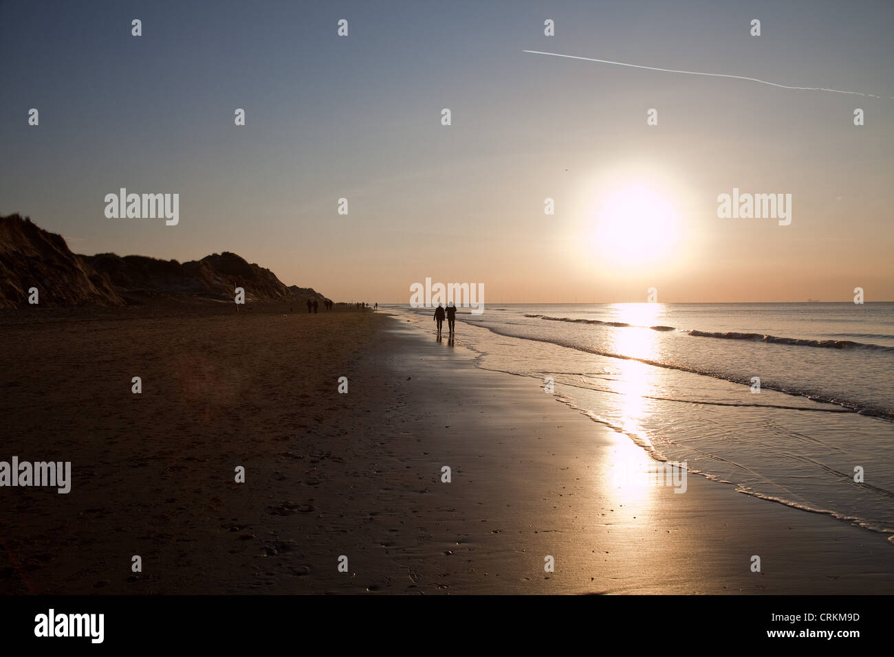 Nel tardo pomeriggio tramonto ,in un giorno chiaro a formby beach. Foto Stock