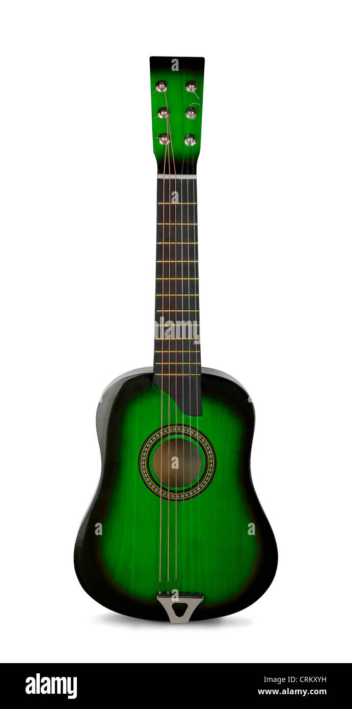 Legno verde chitarra acustica isolato su bianco Foto Stock