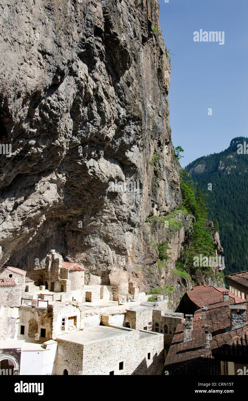 Turchia, Trabzon. Sumela monastero (aka Santa Maria del Monte di mela o di Meryem Ana Manastiri). Xii secolo il monastero. Foto Stock