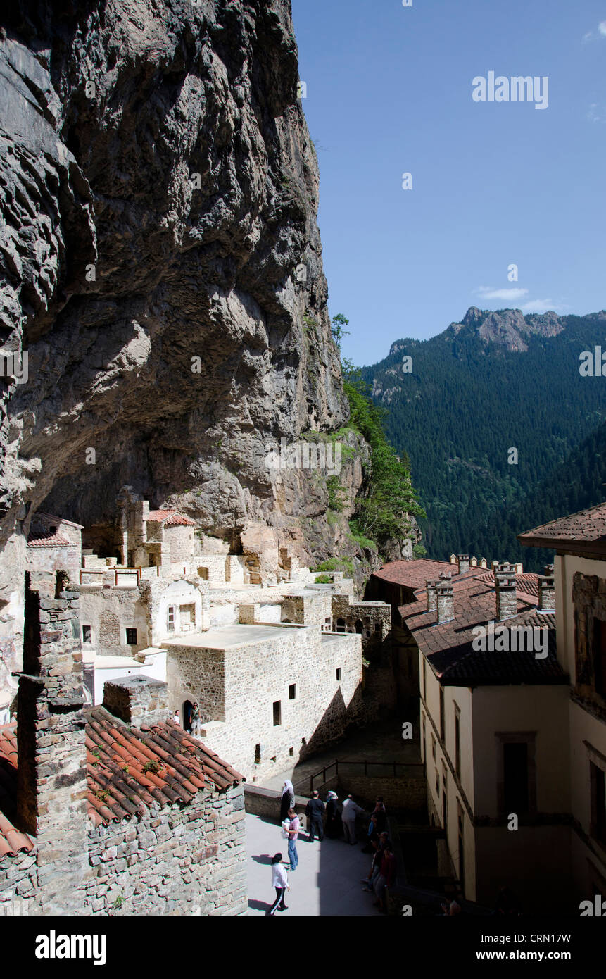 Turchia, Trabzon. Sumela monastero (aka Santa Maria del Monte di mela o di Meryem Ana Manastiri). Xii secolo il monastero. Foto Stock