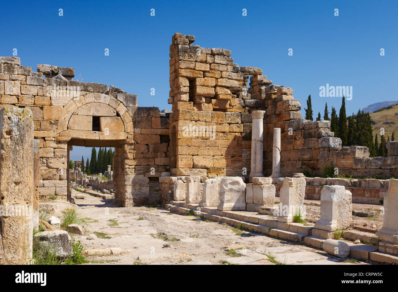 Hierapolis - Turchia, antica città, Porta bizantina e la strada principale, UNESCO Foto Stock