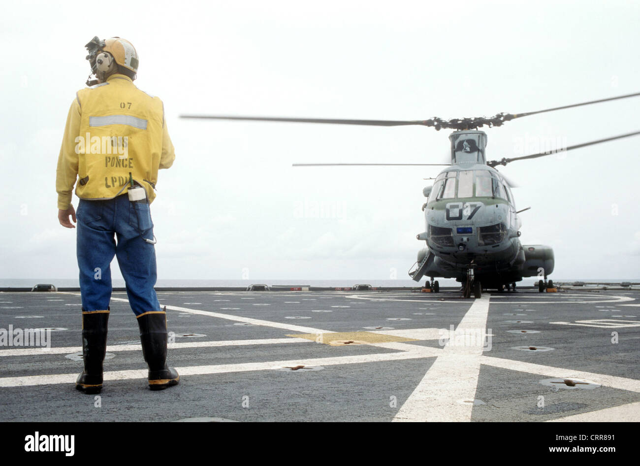 Prima della Liberia Costa: CH-46 Sea Knight elicottero Foto Stock