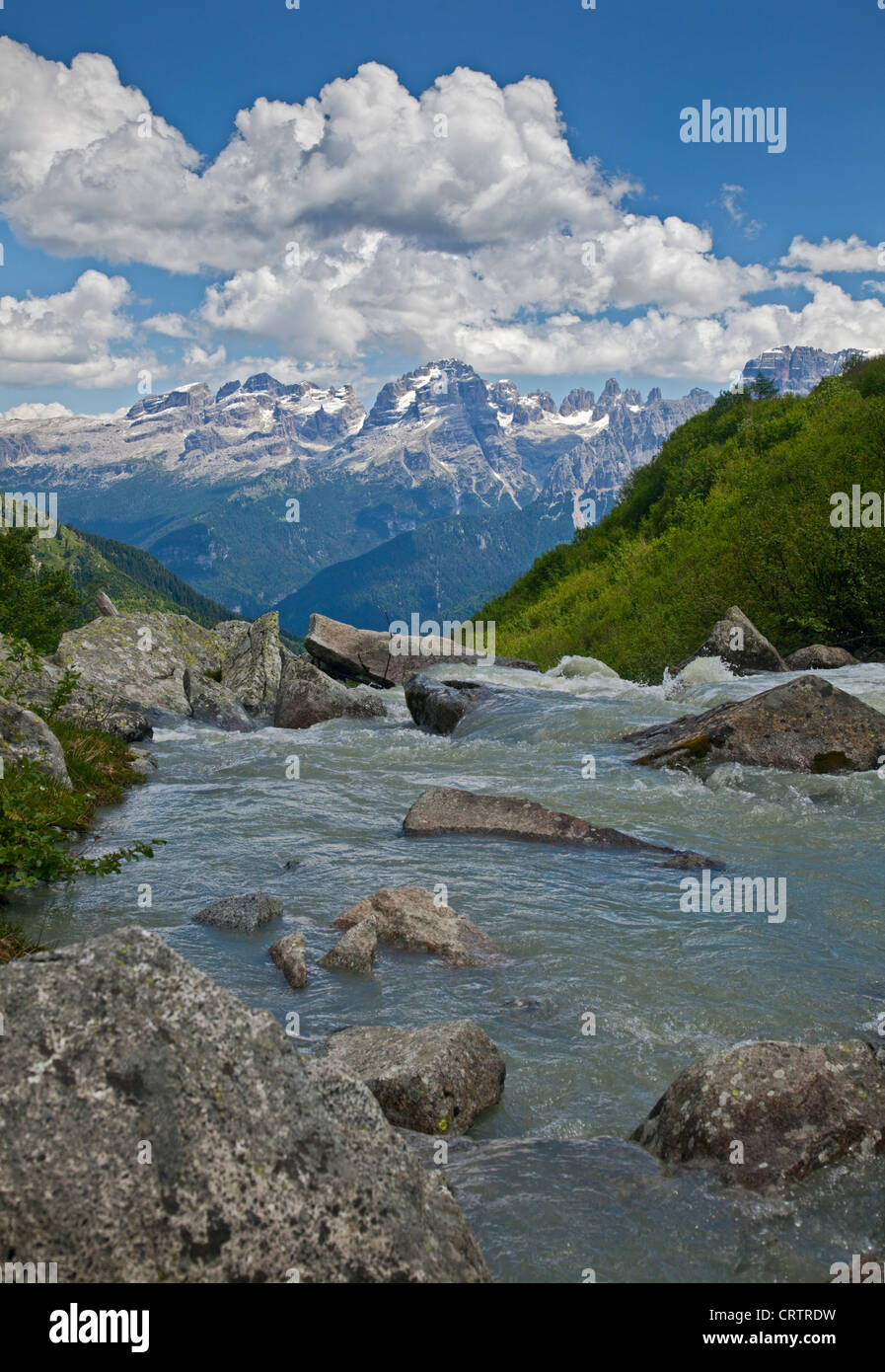 Massiccio del Brenta dalla Val Nambrone, Dolomiti, Italia Foto Stock