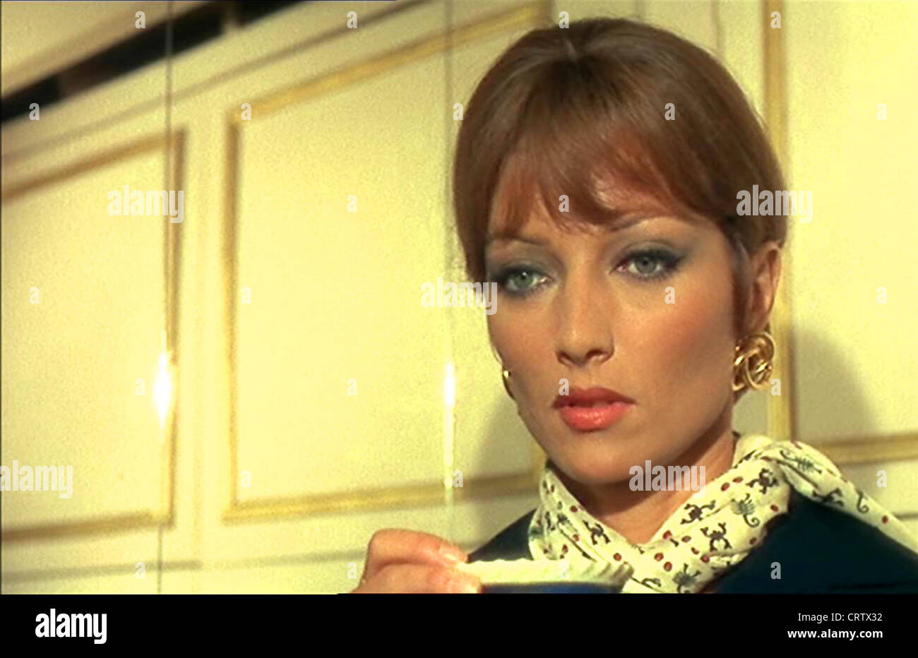 LES BICHES (1968) STEPHANE AUDRAN, Claude Chabrol (DIR) 013 COLLEZIONE MOVIESTORE LTD Foto Stock