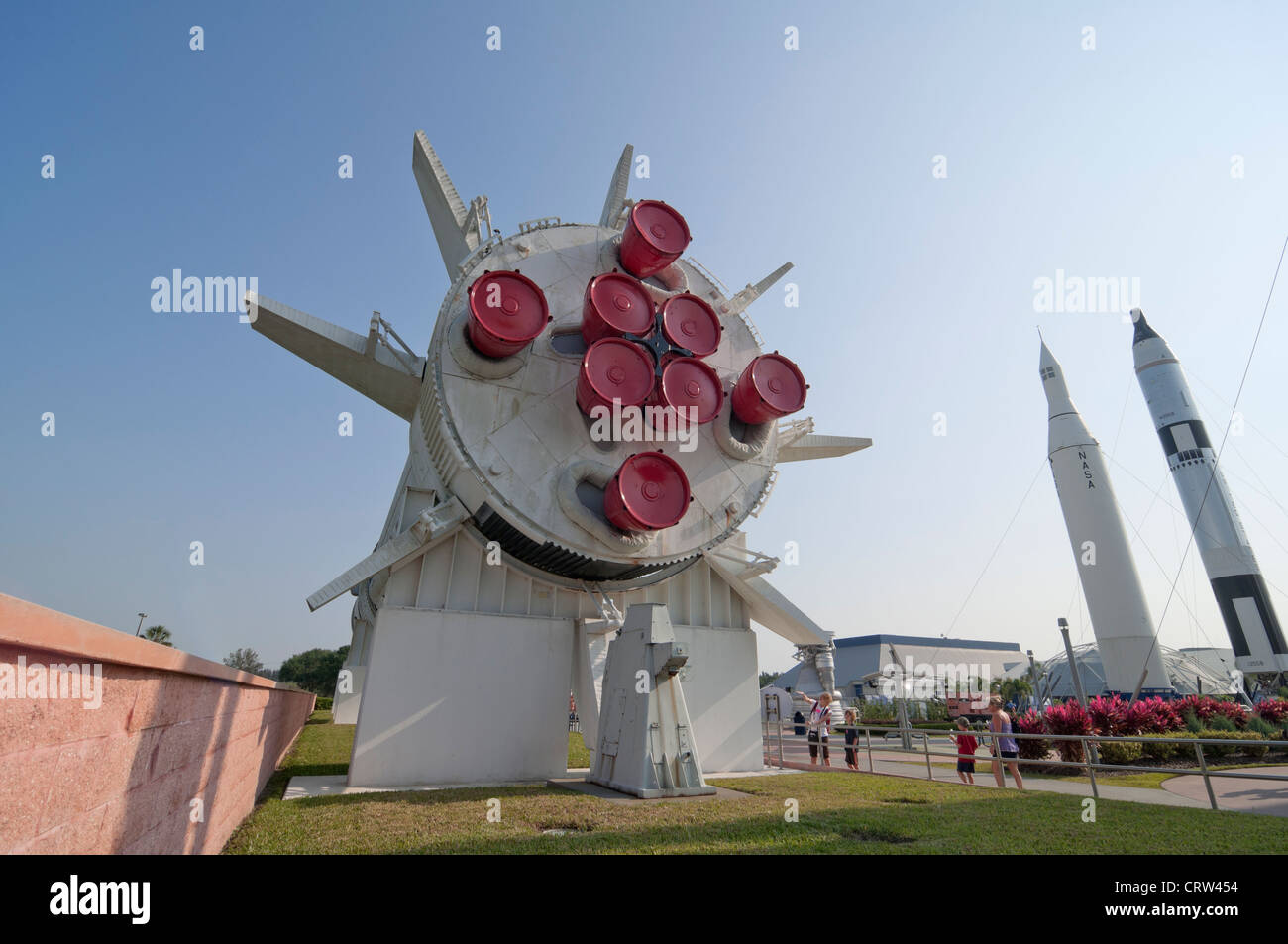 Il Kennedy Space Center Visitor Complex sull'isola Merritt in Florida il Saturn 1-B Razzo a razzo giardino. Foto Stock