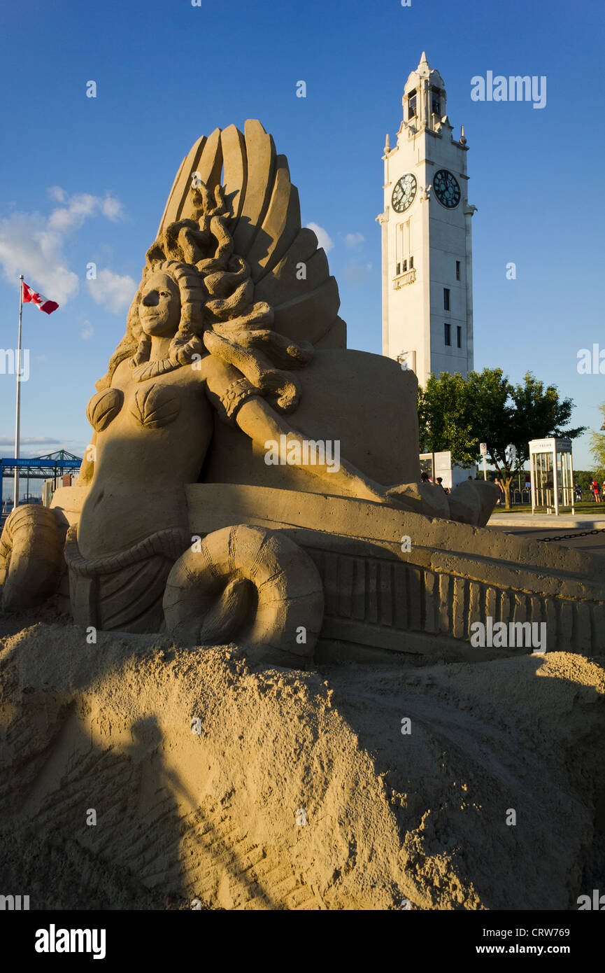 Coppertone Art en Sable, la scultura di sabbia contest a Montreal Vecchia porta, estate 2012. Foto Stock