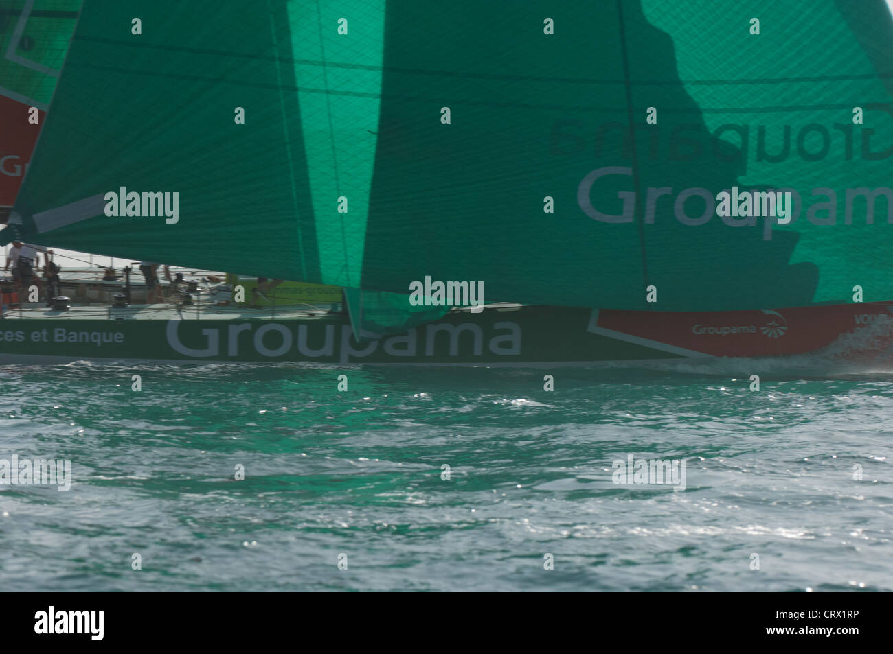 Groupama team e skipper Franck Cammas durante abu dhabi regata Volvo gennaio 2012 Foto Stock