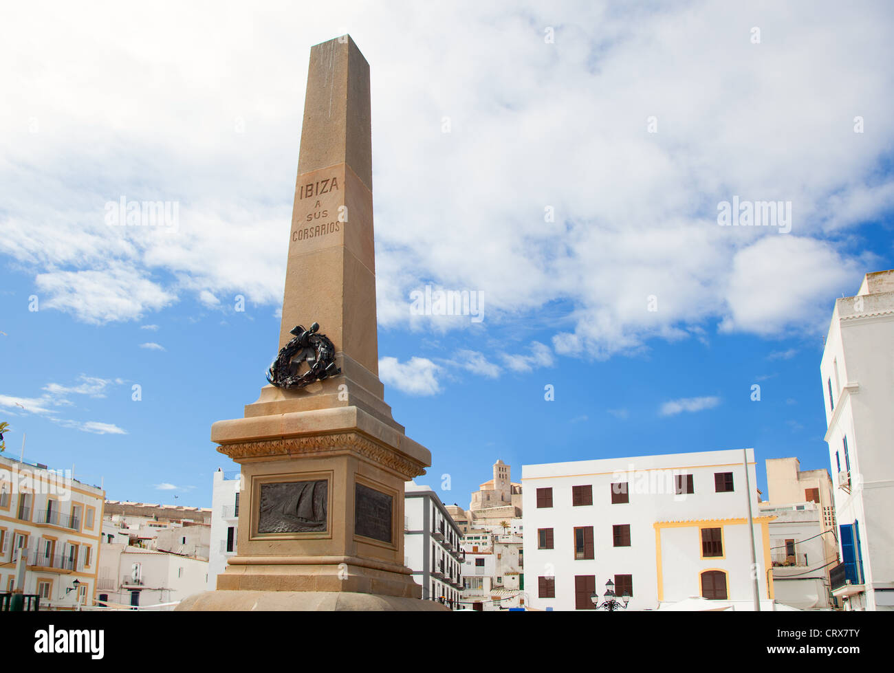 Eivissa Ibiza città corsair monumento con centro in background Foto Stock