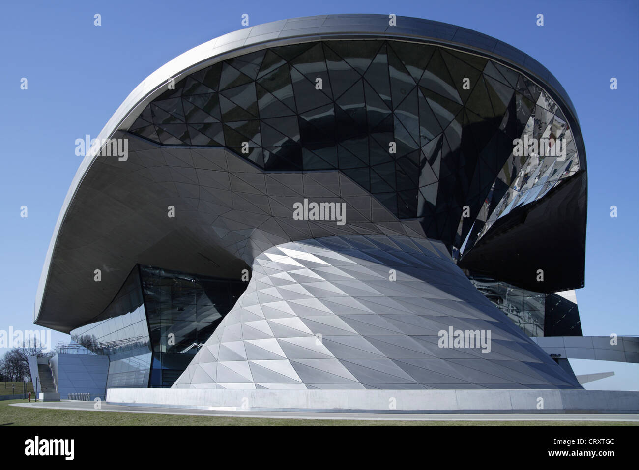 L'Europa, in Germania, in Baviera, Monaco di Baviera, vista del mondo BMW Foto Stock