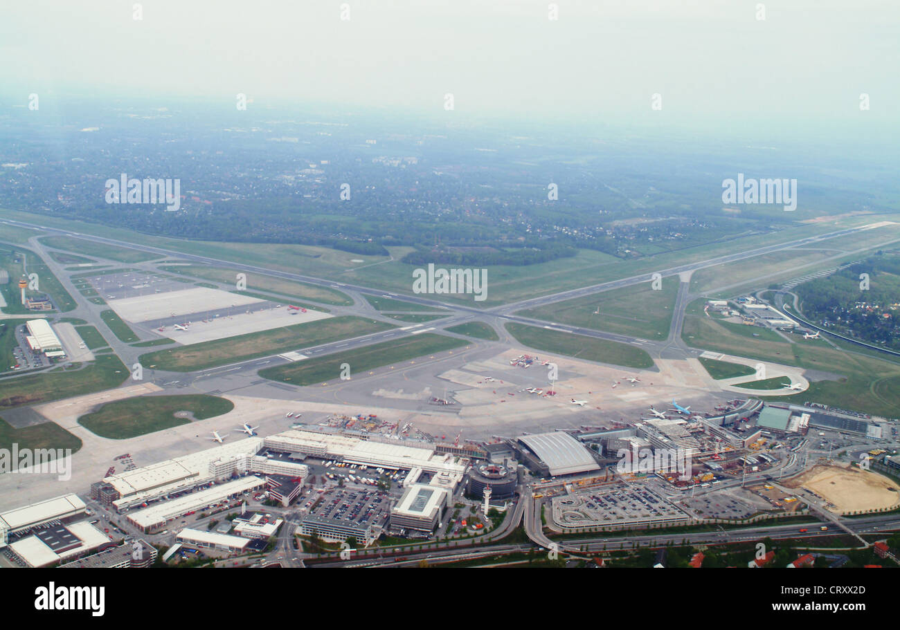 Vista aerea dall'aeroporto di Amburgo Foto Stock