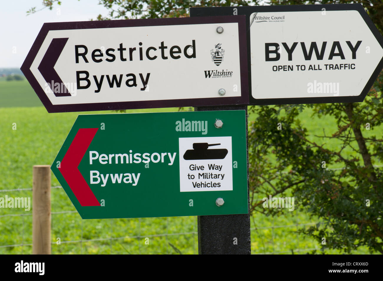Limitato Byway segno a Parsonage giù, Wiltshire, Regno Unito Foto Stock