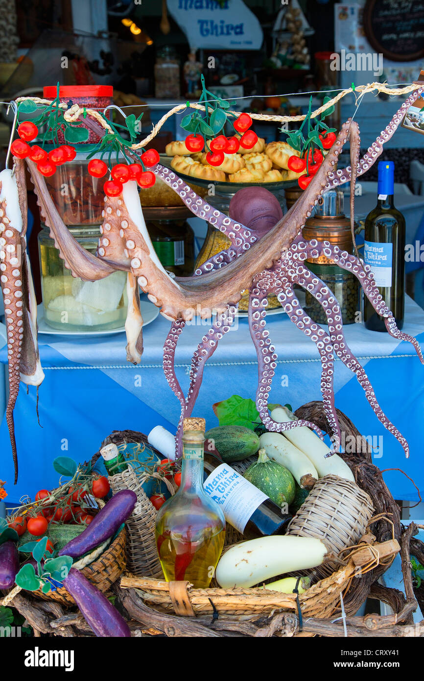 La Grecia, Fira, cibo visualizzato nel ristorante Foto Stock