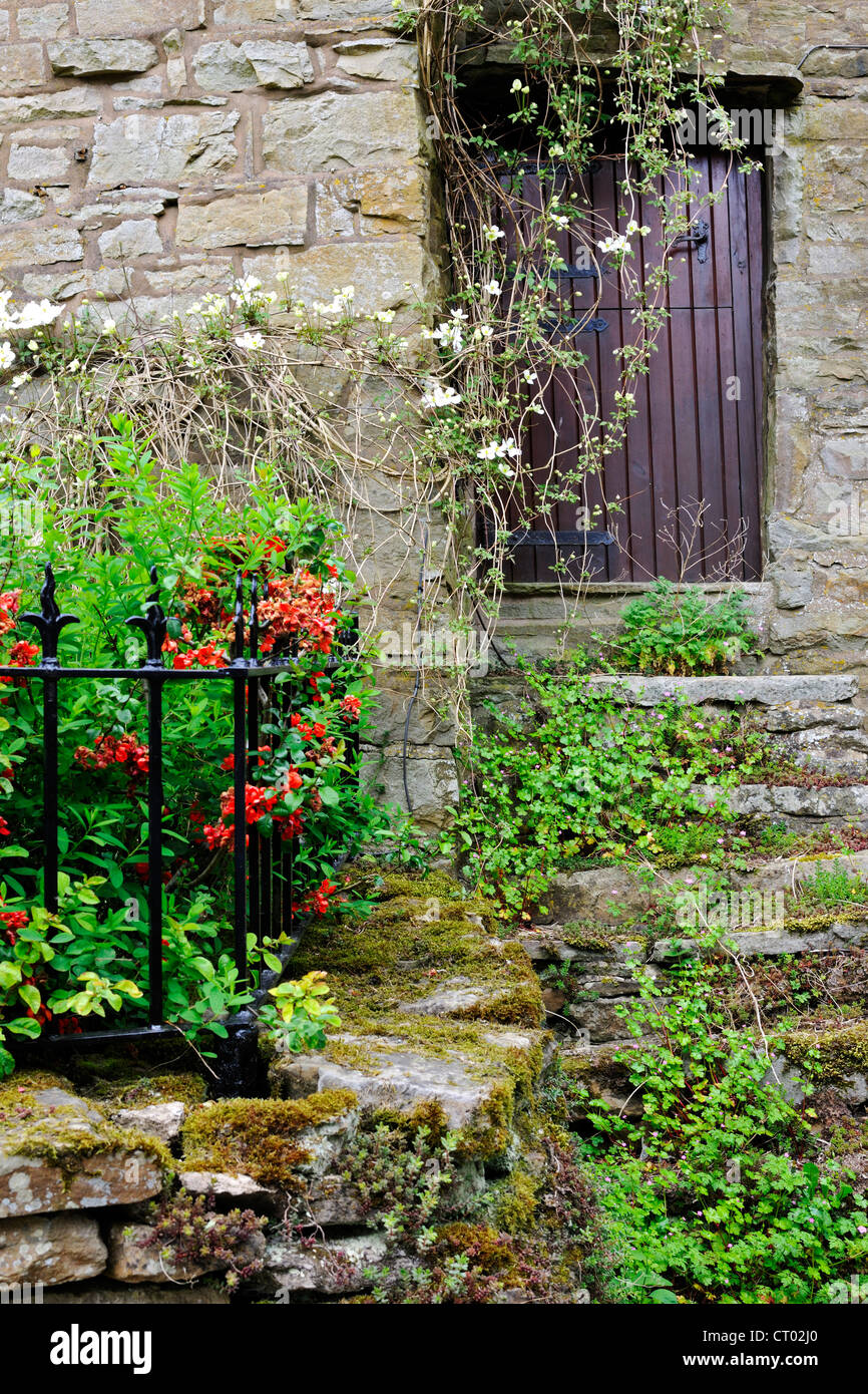 Pittoresca porta nella frazione di Countersett, Wensleydale,Yorkshire, Inghilterra Foto Stock