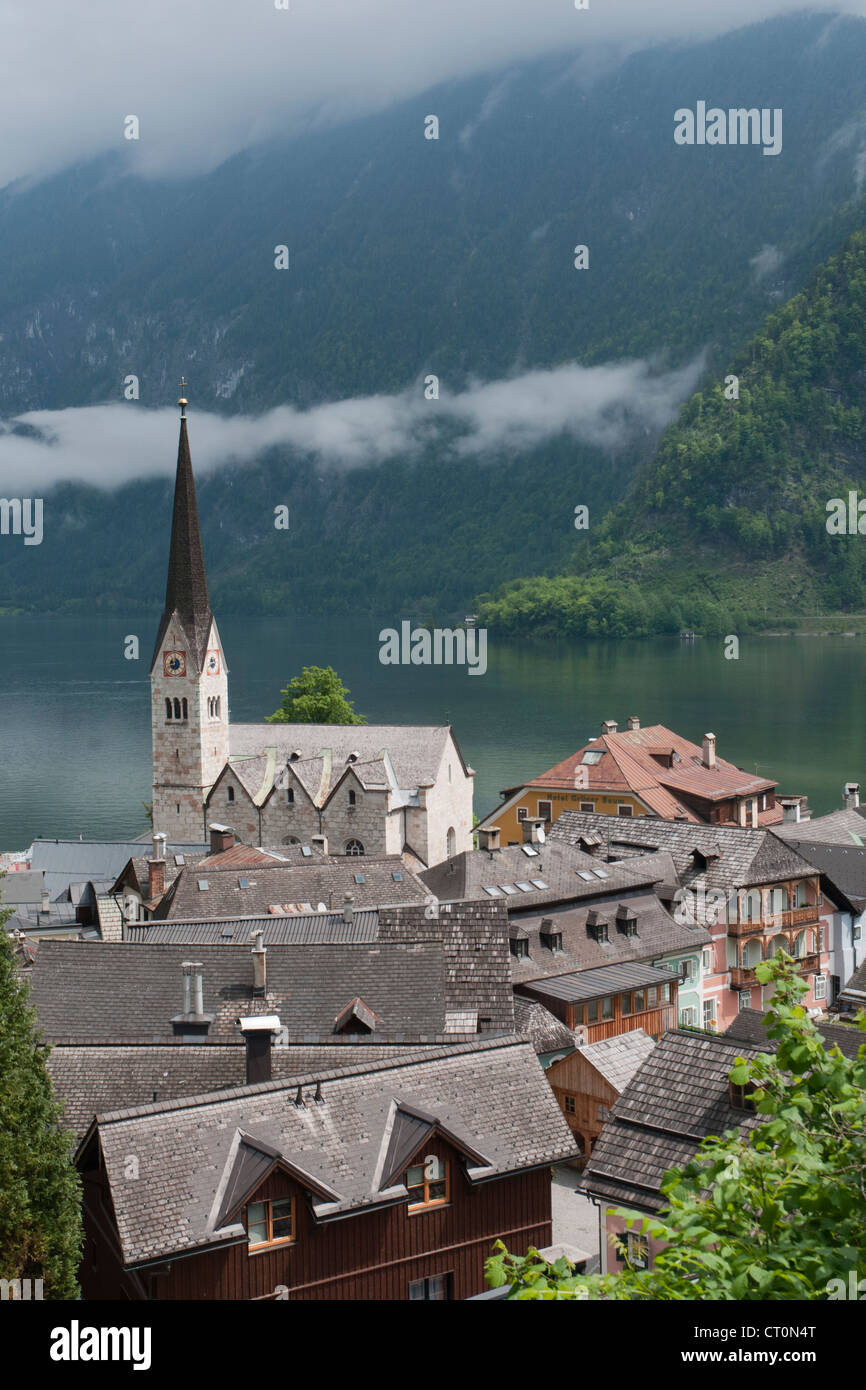 Vedere Hallstätter ( Lago ) del Salzkammergut villaggio di Hallstatt, Oberösterreich ( Austria superiore ) Foto Stock