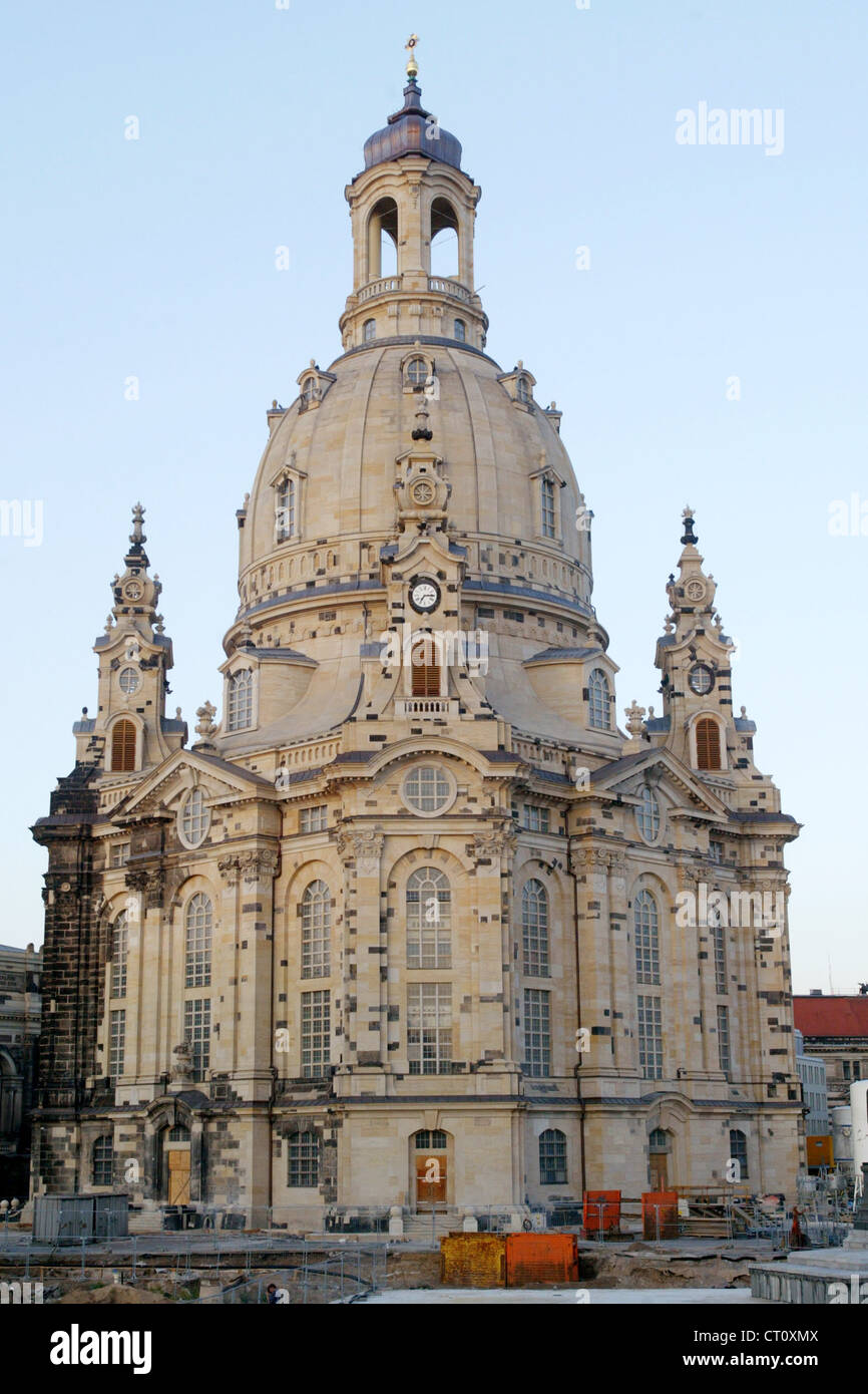 A Dresda, la ricostruita Frauenkirche Foto Stock