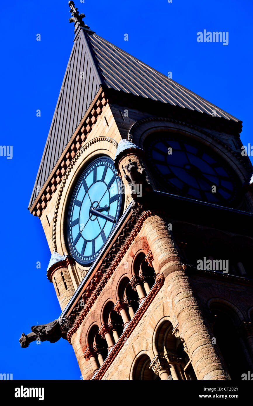 Torre dell Orologio vecchio Municipio di Toronto in Canada Foto Stock