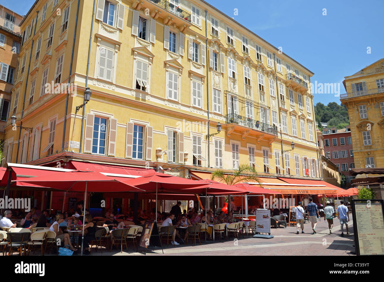 Place Charles Felix, Vieux Nice (la Città Vecchia), Nizza Côte d'Azur, Alpes-Maritimes, Provence-Alpes-Côte d'Azur, in Francia Foto Stock