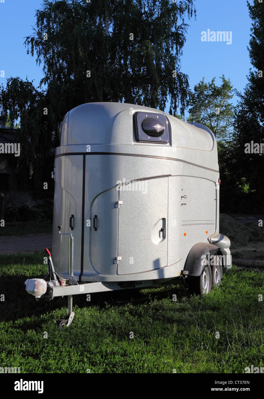 Horse trailer in duck Foto Stock