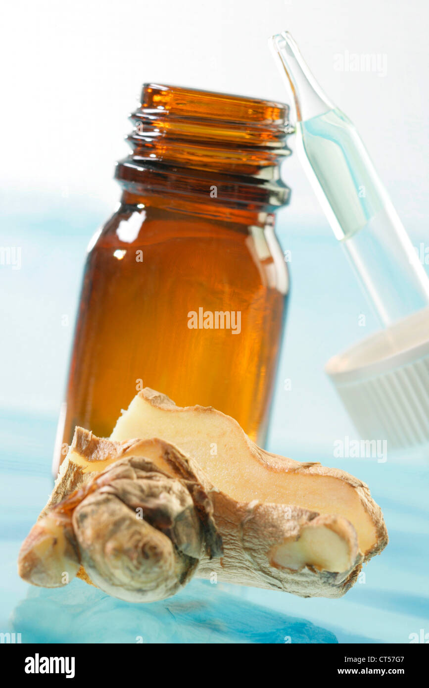 OLIO ESSENZIALE Foto Stock