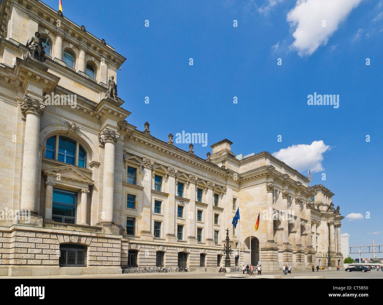 Orientale portico posteriore del Reichstag di Berlino centro Germania UE Europa Foto Stock