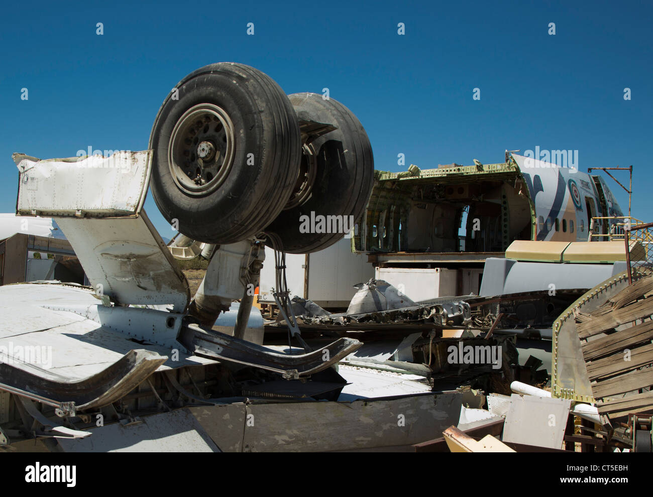 El Mirage, California - Un scrapyard per parti di aeromobili. Foto Stock