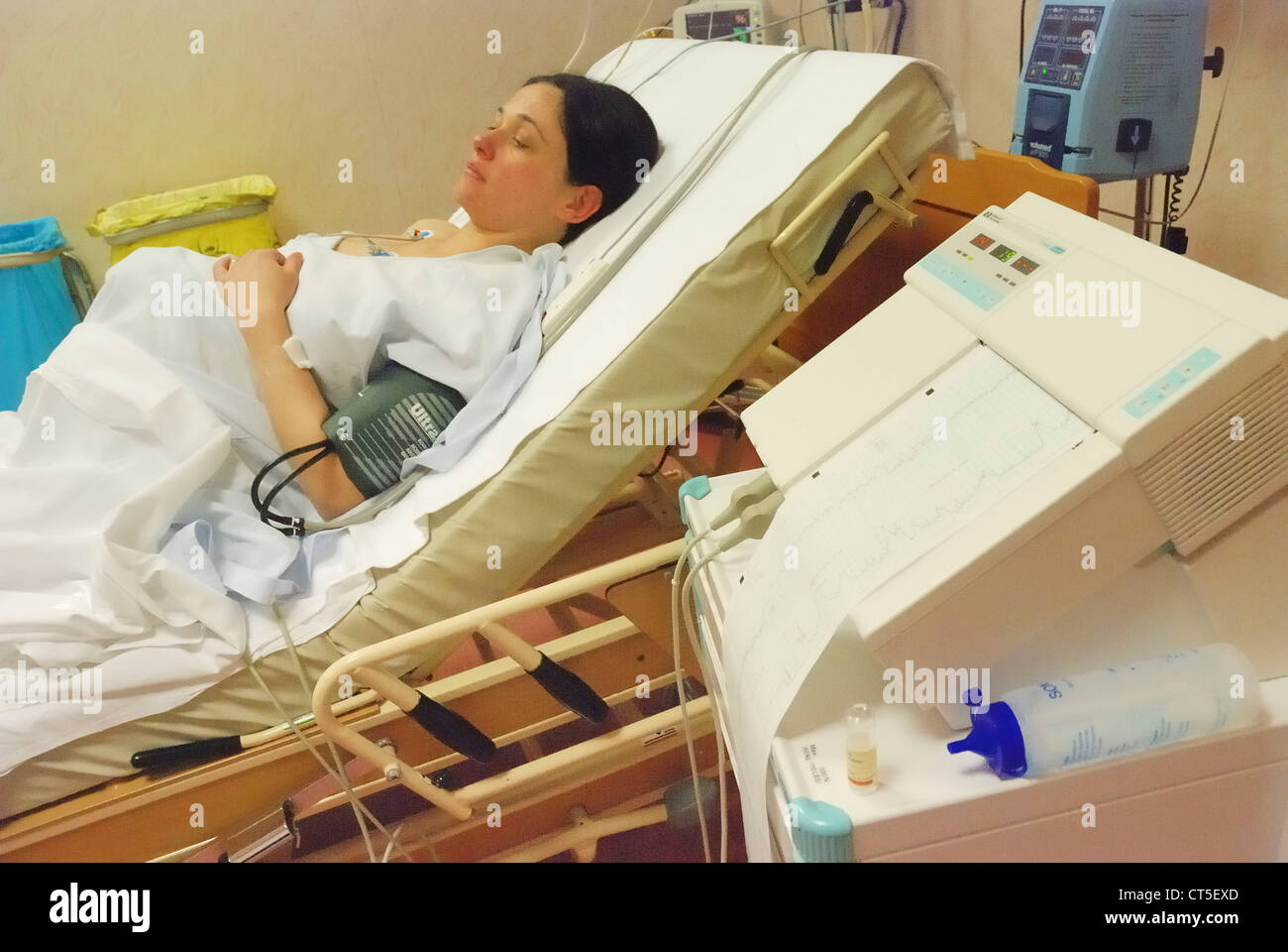 Monitoraggio fetale Foto Stock