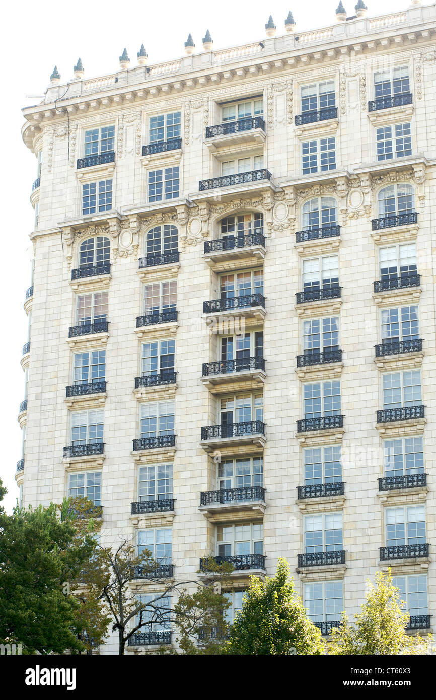 1550 North State Parkway si affaccia su Lincoln Park nel quartiere di Astor di Chicago. Foto Stock