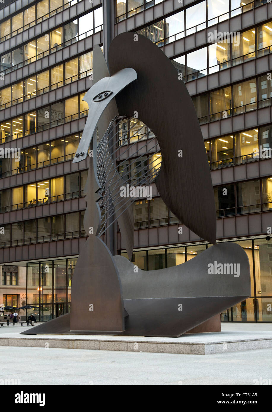 La scultura nella plaza del Richard J Daley Center di Chicago, Illinois, Stati Uniti d'America. Foto Stock