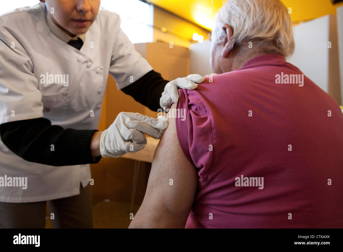 Vaccino antinfluenzale Foto Stock