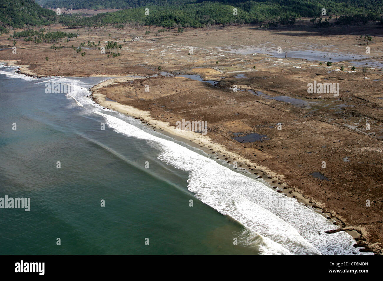 Tsunami - Kuestenluftaufnahme di Lhok Nga Foto Stock