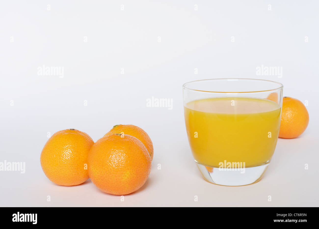 Per le clementine e succo d'arancia fresco Foto Stock