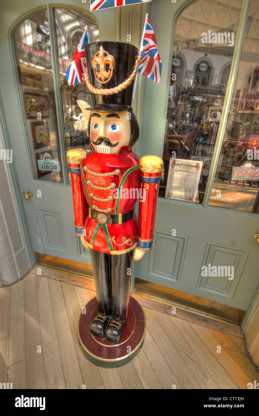 Il giocattolo tradizionale soldato Foto Stock