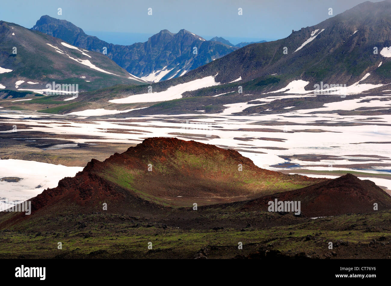 Il vulcano Gorely caldera Kamchatka Foto Stock