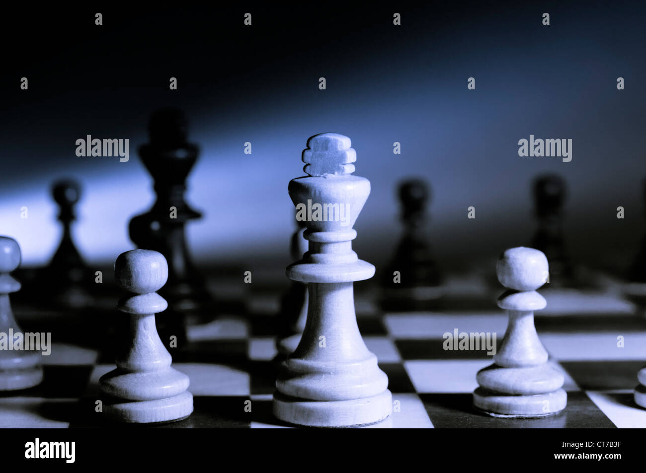 Re di scacchi e pedine Foto Stock