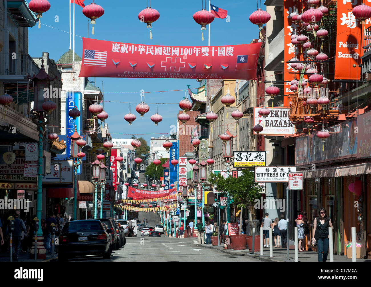 Grant Avenue nel quartiere di Chinatown di San Francisco, California, Stati Uniti d'America. Foto Stock