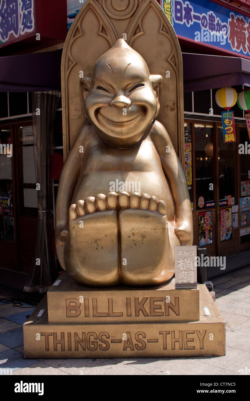 Billiken statua al di fuori di un negozio di Osaka in Giappone Foto Stock