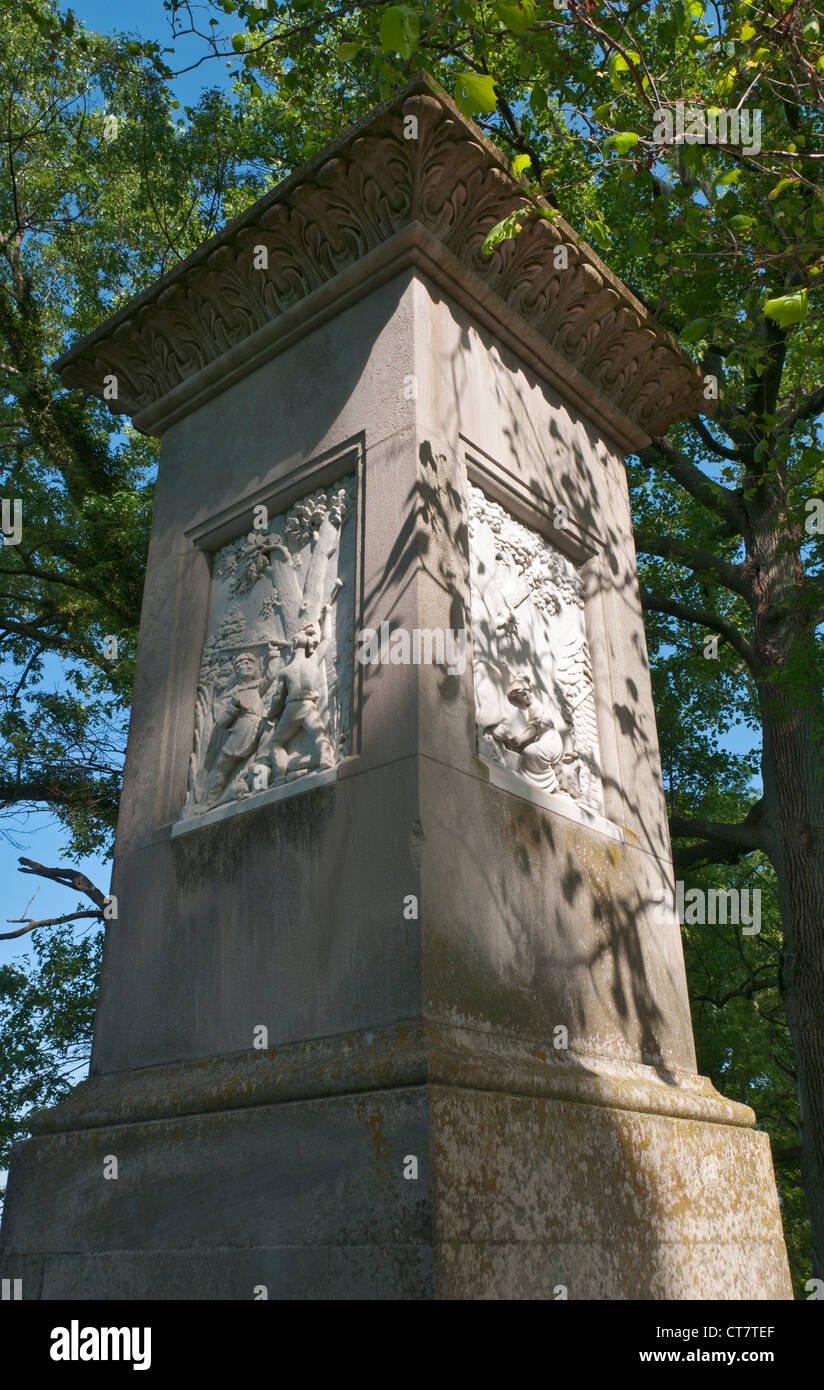 Il Kentucky, Francoforte, Francoforte Cimitero Daniel Boone la sua tomba. Foto Stock