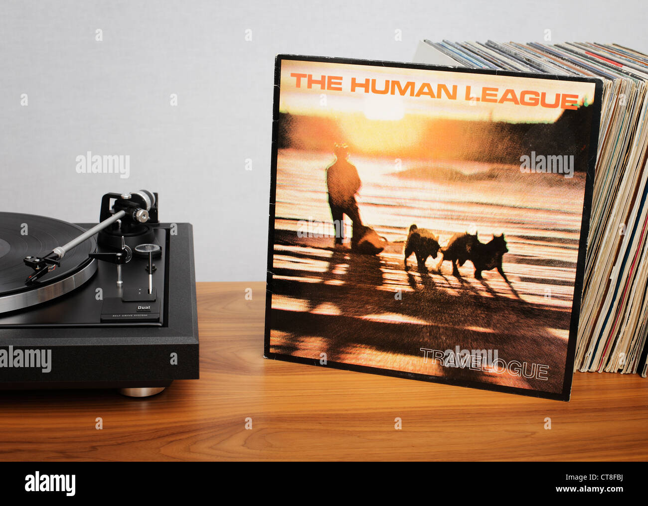 Diario di viaggio è il secondo full-length album in studio rilasciato dalla British synthpop band The Human League, rilasciato nel maggio 1980. Foto Stock