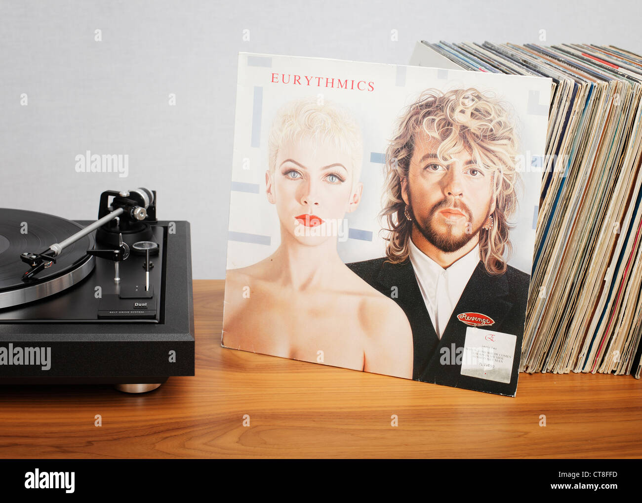 La vendetta è il sesto album dal British duo pop degli Eurythmics, rilasciato nel 1986. Foto Stock