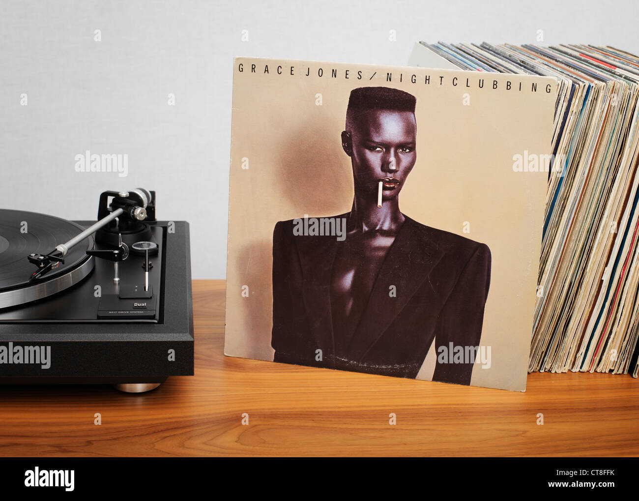 Nightclubbing è il quinto album in studio di Grace Jones, rilasciato nel 1981. Foto Stock