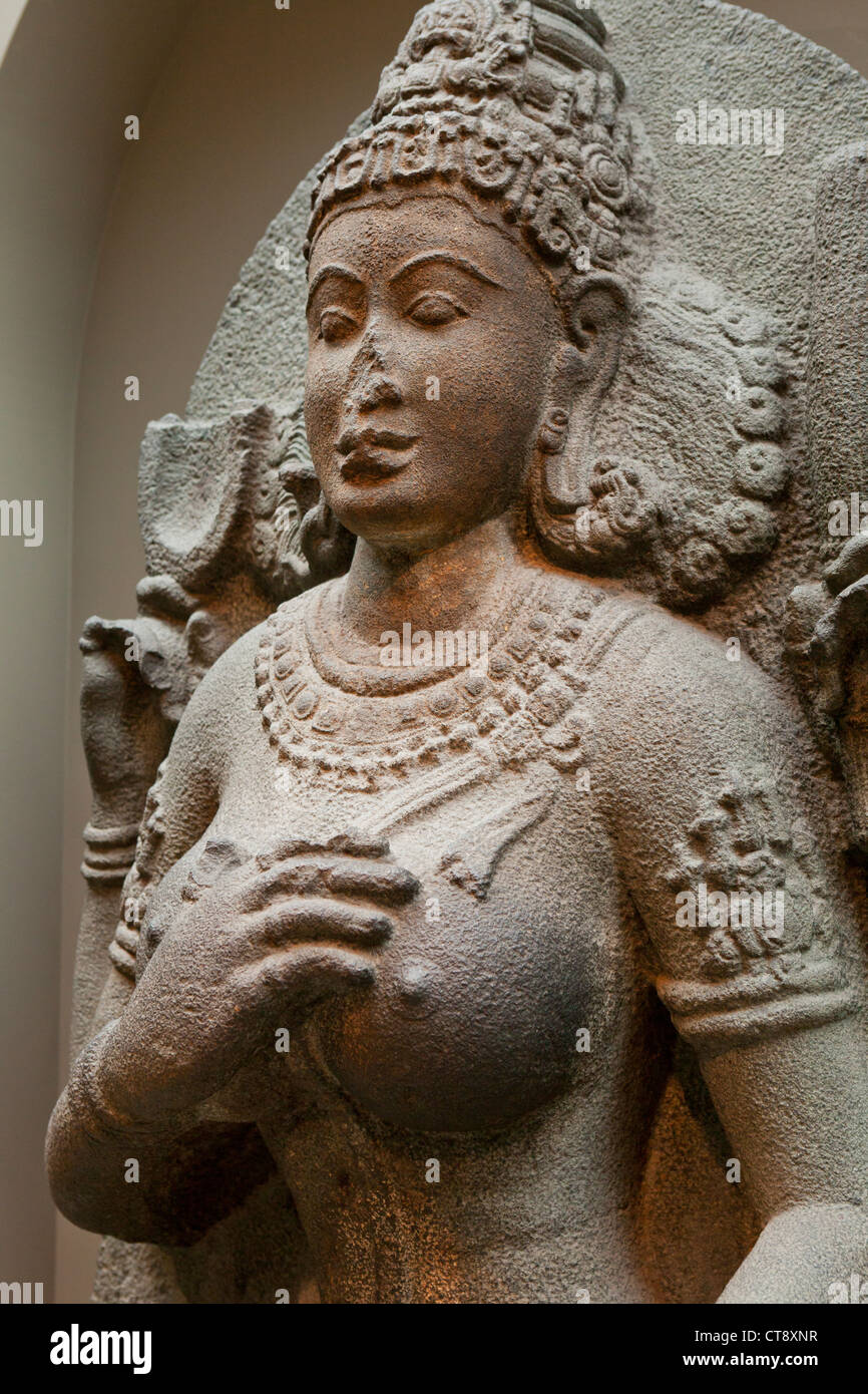 Yogini scultura di granito - India del Sud, decimo secolo Foto Stock