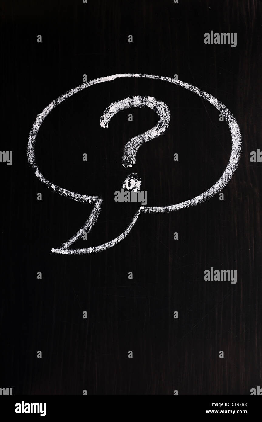 Istruzione lavagna Lavagna di disegno chalk board concetto nero segno della scrittura simbolo di sfondo bianco di scrittura learning Foto Stock