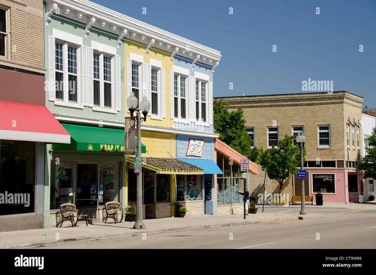 Wisconsin, Manitowoc. Il centro storico di Manitowoc, 8th Street. Modello di rilascio. Foto Stock