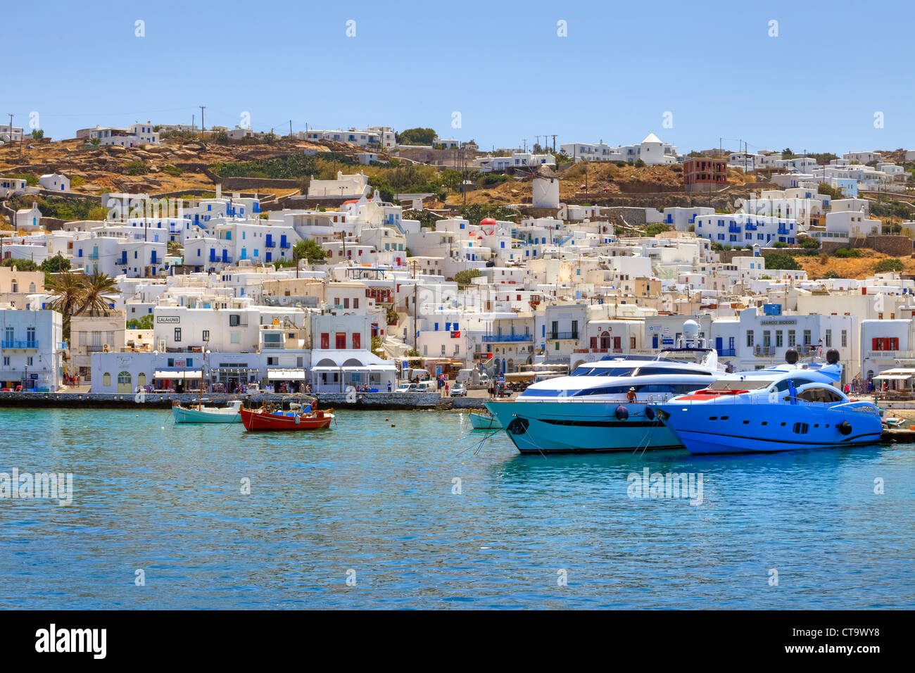 Vista sulla città di Mykonos, Grecia Foto Stock