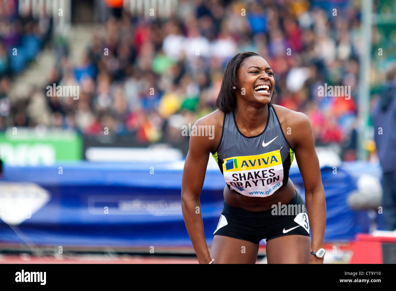 13 lug 2012 AVIVA London atletica Grand Prix Crystal Palace, UK. Perri Shakes Drayton vincendo il 400m Womens Ostacoli Finale Foto Stock